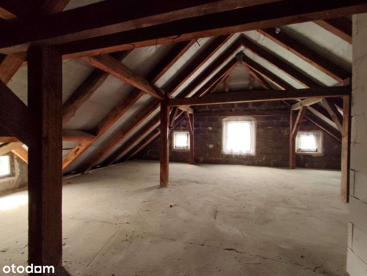 2 kondygnacyjny dom z garażem i ogrodem-17