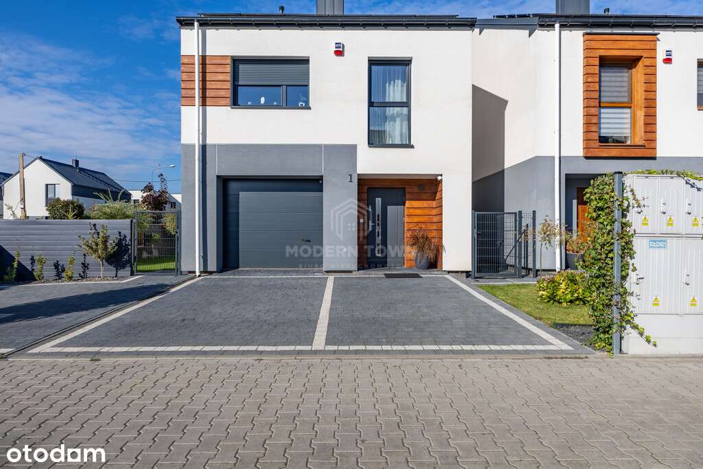 Atrakcyjny Dom Wolnostojący na Zamkniętym Osiedlu-16