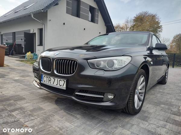 BMW 5GT 530d - 9