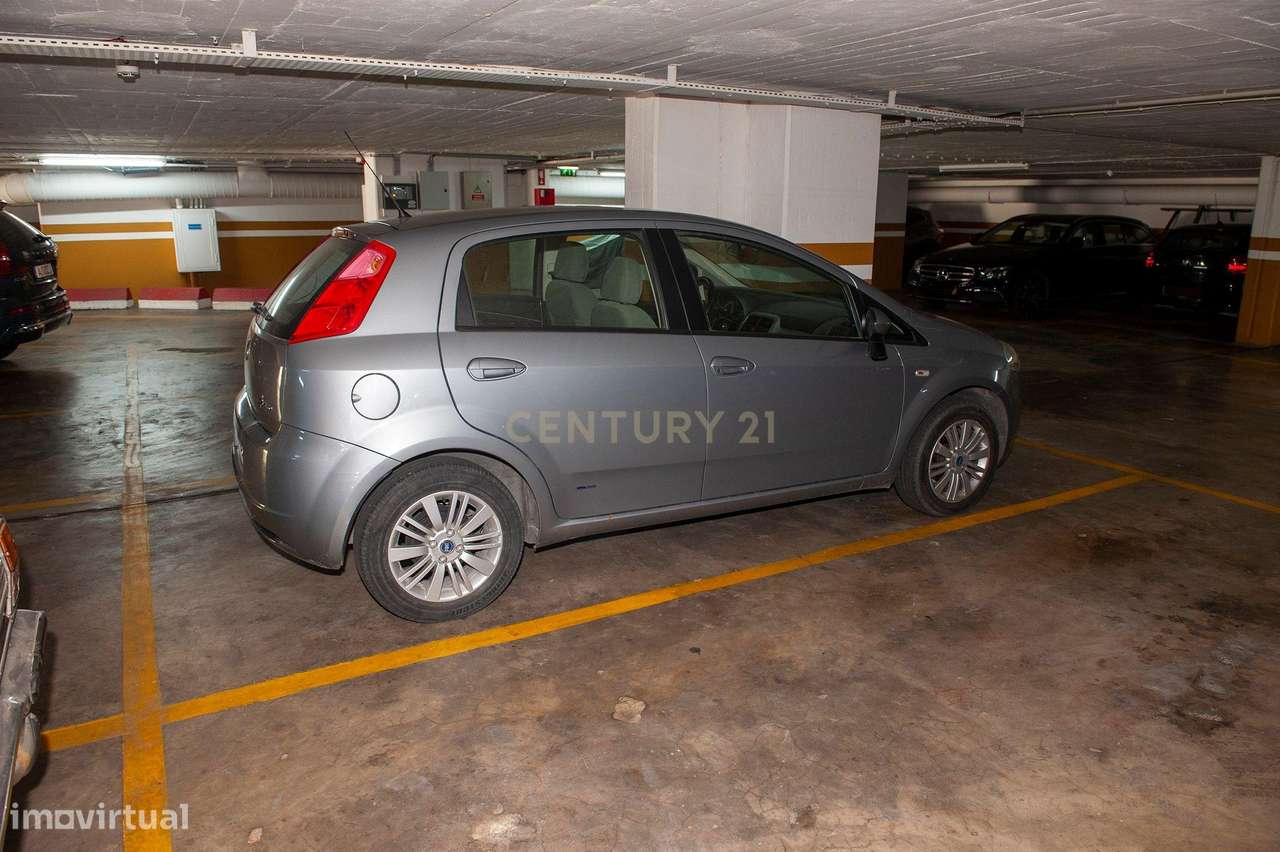 Lugar de Garagem em Zona Premium de Miraflores - Grande imagem: 4/6