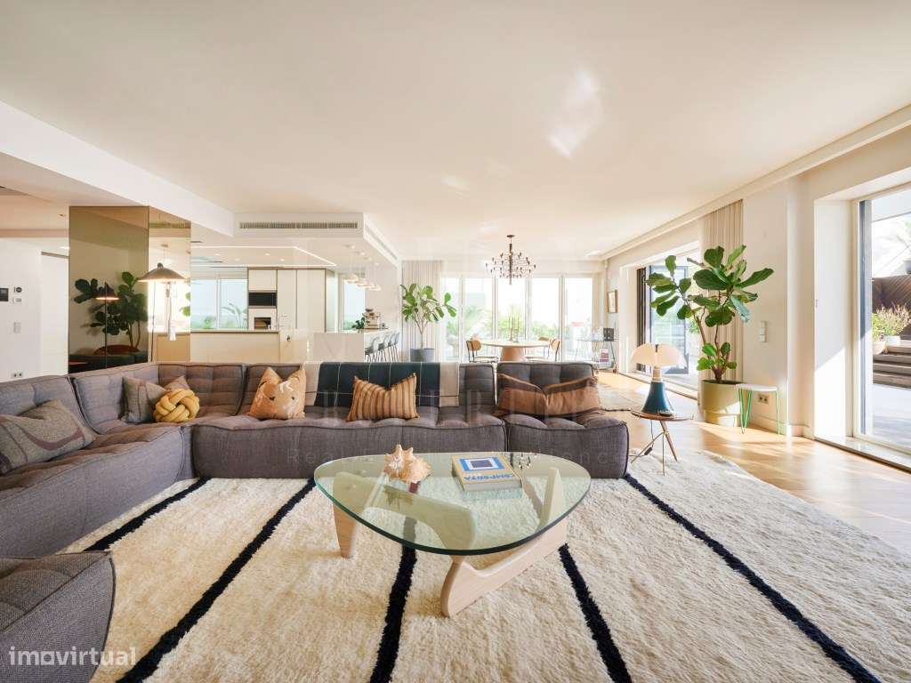 APARTAMENTO DE LUXO EM ZONA NOBRE DE LISBOA COM PISCINA E VISTAS SO... - Grande imagem: 4/60