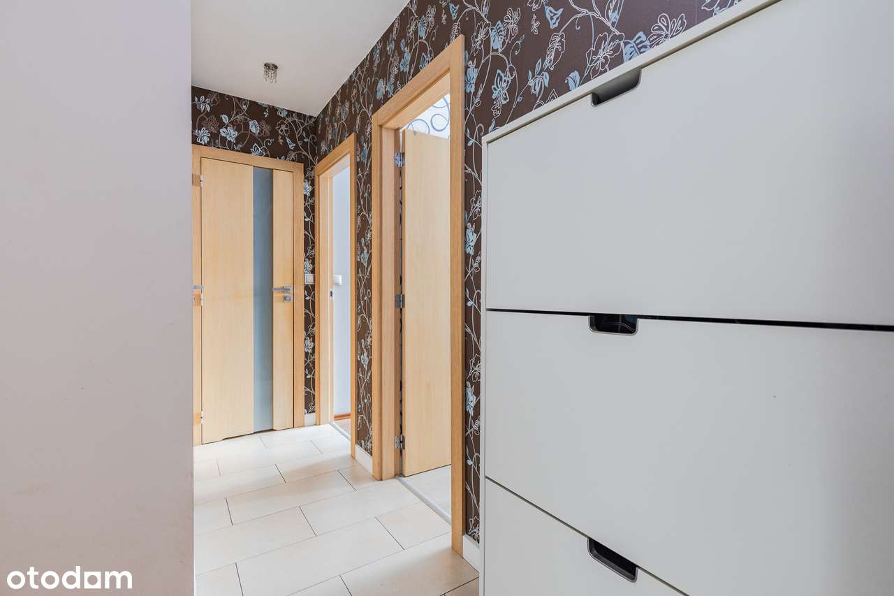 Stokłosy – 3 pokoje, 2 garderoby, balkon | park i metro za rogiem-13