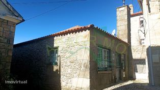 Moradia T3 na zona histórica da Vila de Penedono - Grande imagem: 3/18