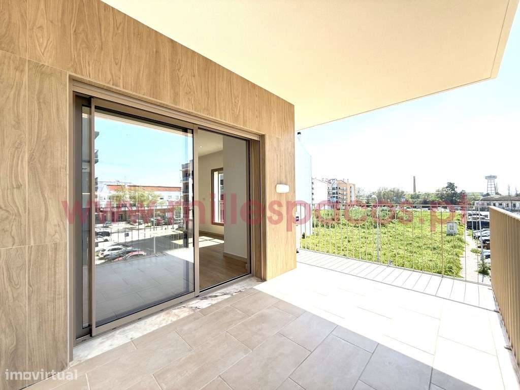 T3 Novo com terraço de 94m2-18
