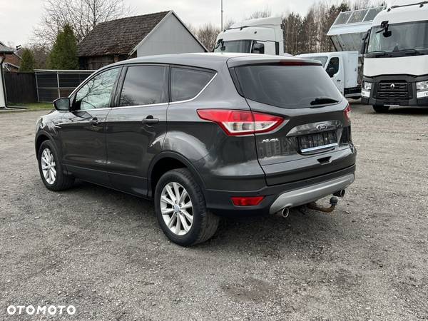 Ford Kuga 2.0 TDCi 4WD Trend - 3