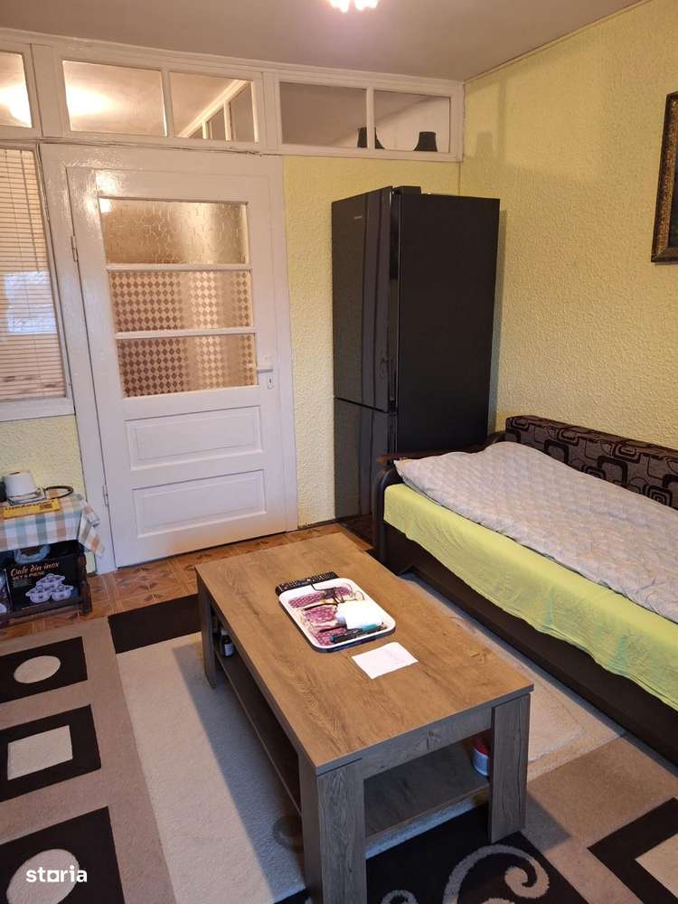 Cameră de cămin spațioasă 24 mp | Centrală proprie | Săcele |-1