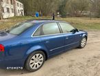 Audi A4 2.0T FSI - 4