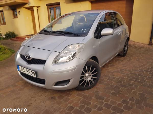 Toyota Yaris 1.33 VVT-i Executive - 1