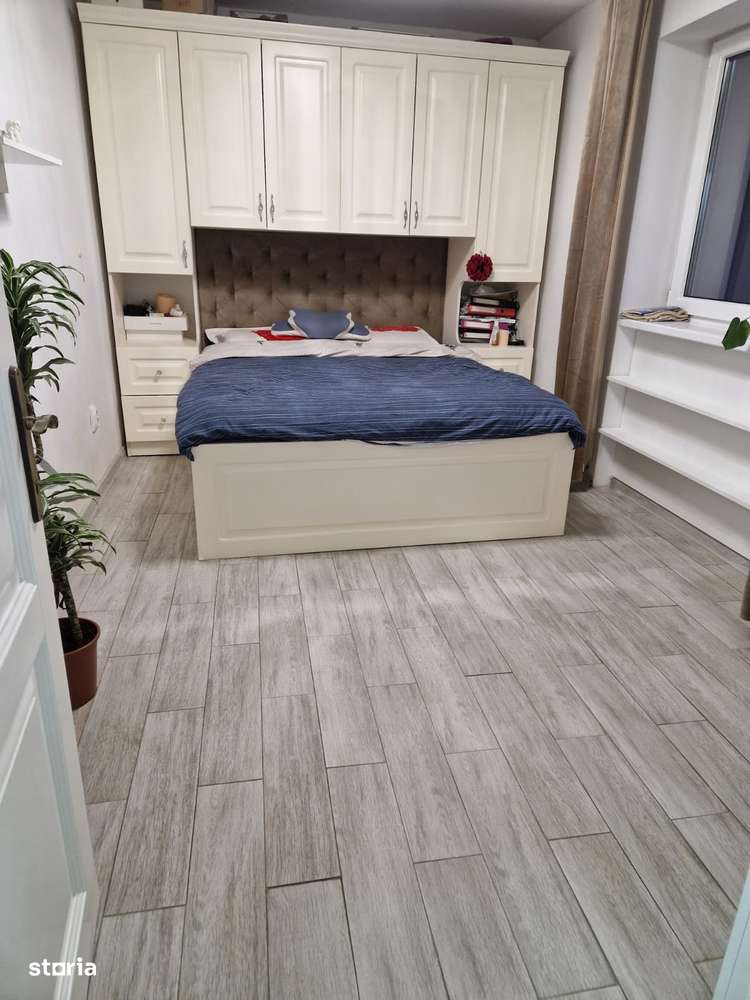 Apartament 3 camere zona Bulevard , etaj 3 , mobilat si utilat - Imagine principală: 3/9