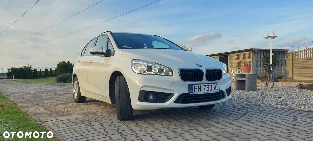 BMW Seria 2 216d - 2