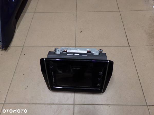 Radio wyśwetlacz ekran Suzuki Swift MK8  39920 52R03 - 1