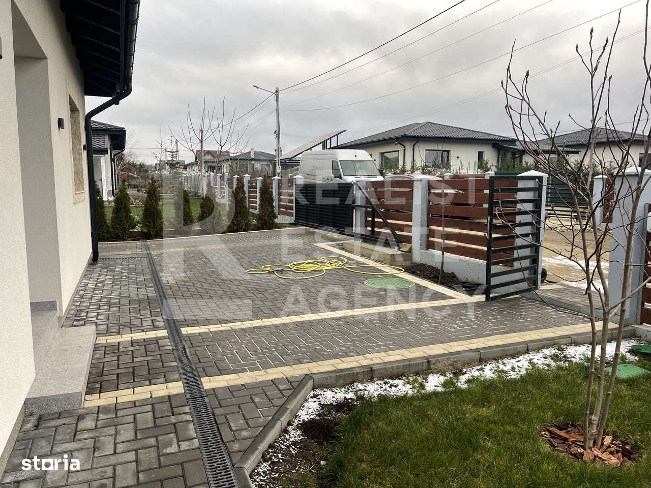 Vânzare, casă, 4 camere, Aroneanu, Iași - Imagine principală: 5/10