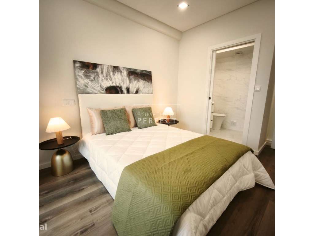 Apartamento T3 na Rua Engenheiro Nobre Guedes em Benfica-19