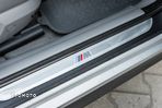 BMW Seria 3 325d DPF Touring - 30