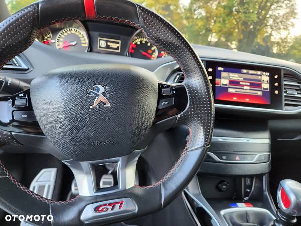 Peugeot 308 GTi by Sport - 29