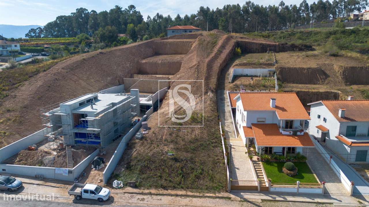 Lote de Construção em Vila Garcia - Amarante-4