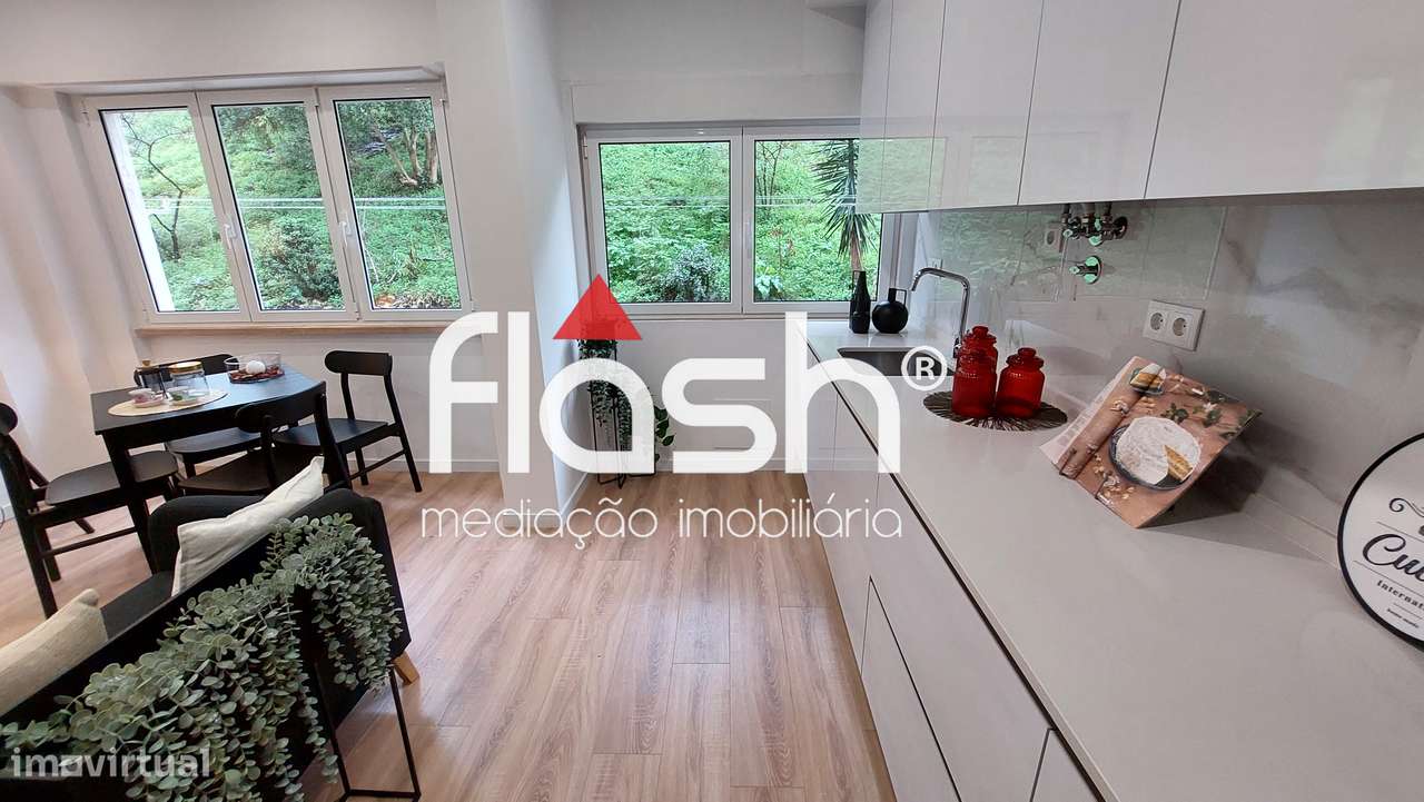 T2 Remodelado e Mobilado em Benfica-13