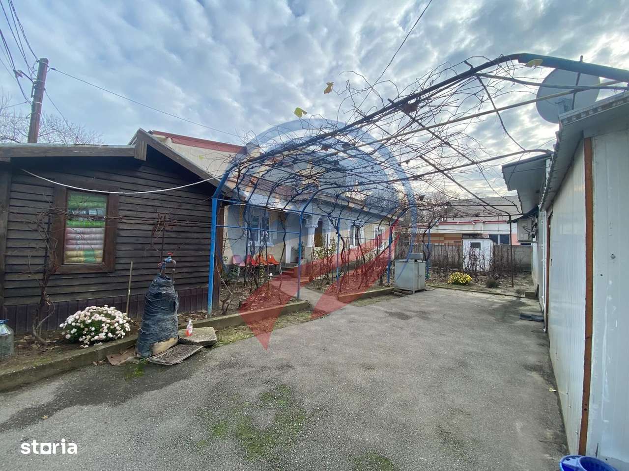 TEREN 400 M CU SPATII COMERCIALE ACTIVE - Imagine principală: 4/6