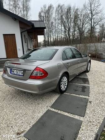 Mercedes-Benz Klasa E 200 CDI Elegance - 14