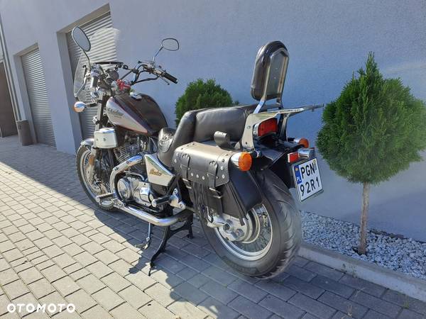 Honda Shadow - 27