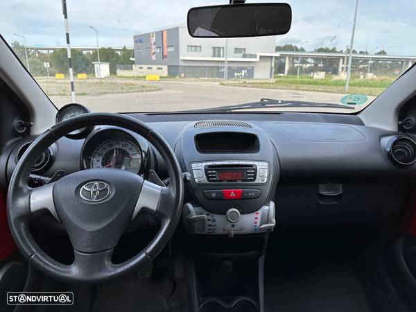 Toyota Aygo Multi Mode City - 10