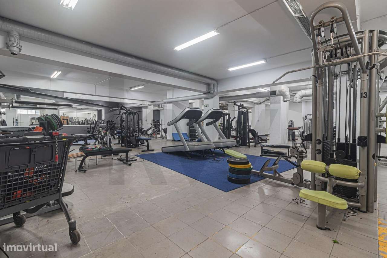 Garagem com 1016m2 utilizada para serviços | Mina D'Água - Grande imagem: 2/28