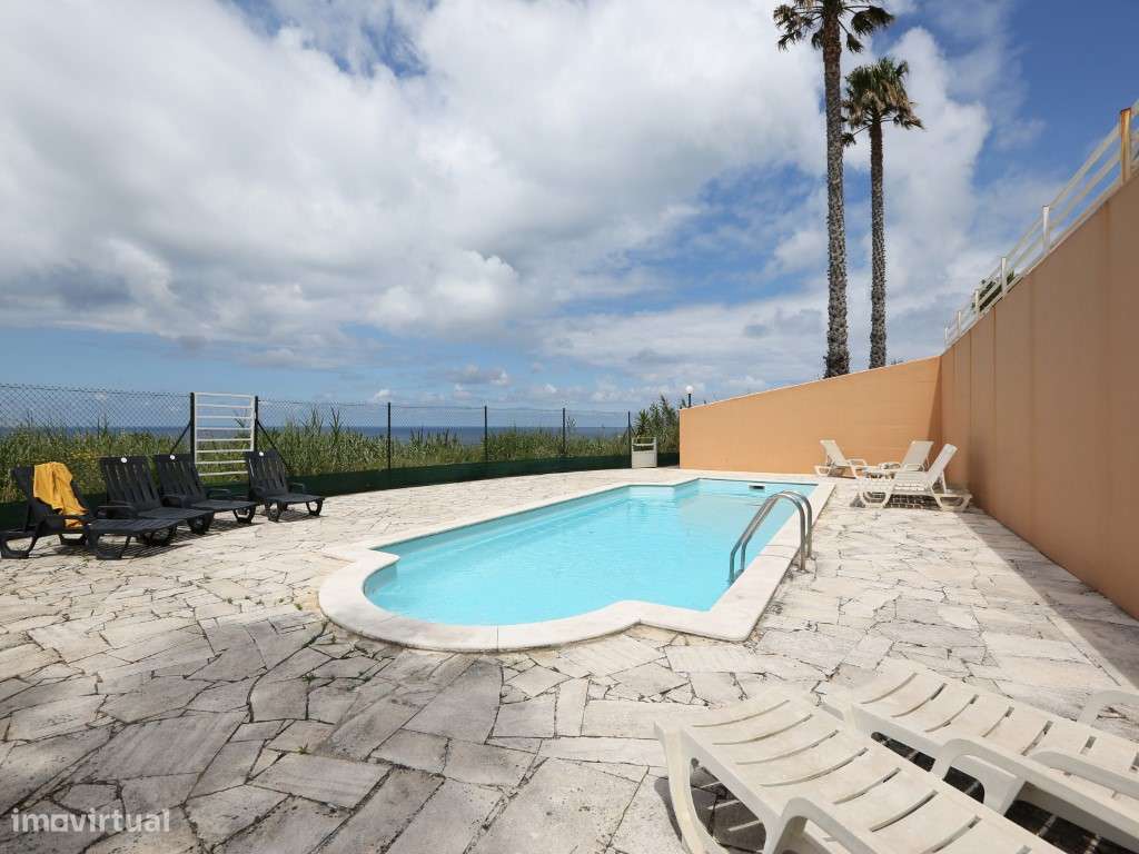 Moradia T3 em condomínio com piscina com a melhor vista para a Prai...-16