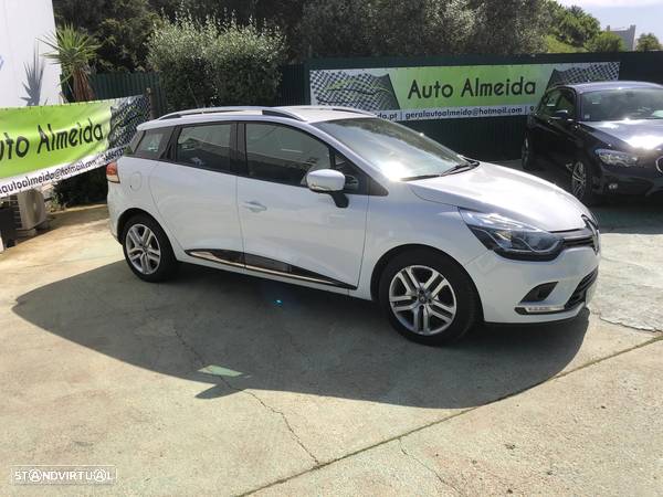 Renault Clio Sport Tourer 1.5 dCi Confort - 5