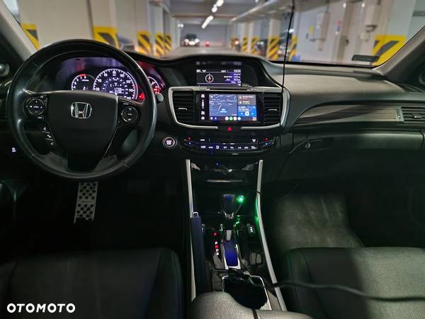 Honda Accord 3.5 V6 EX - 13
