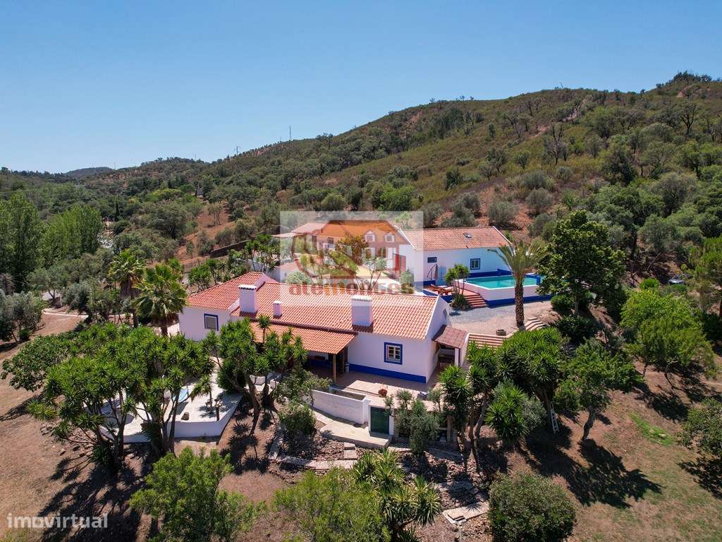 Monte Alentejano com 3 casas na Serra de Grândola!-15