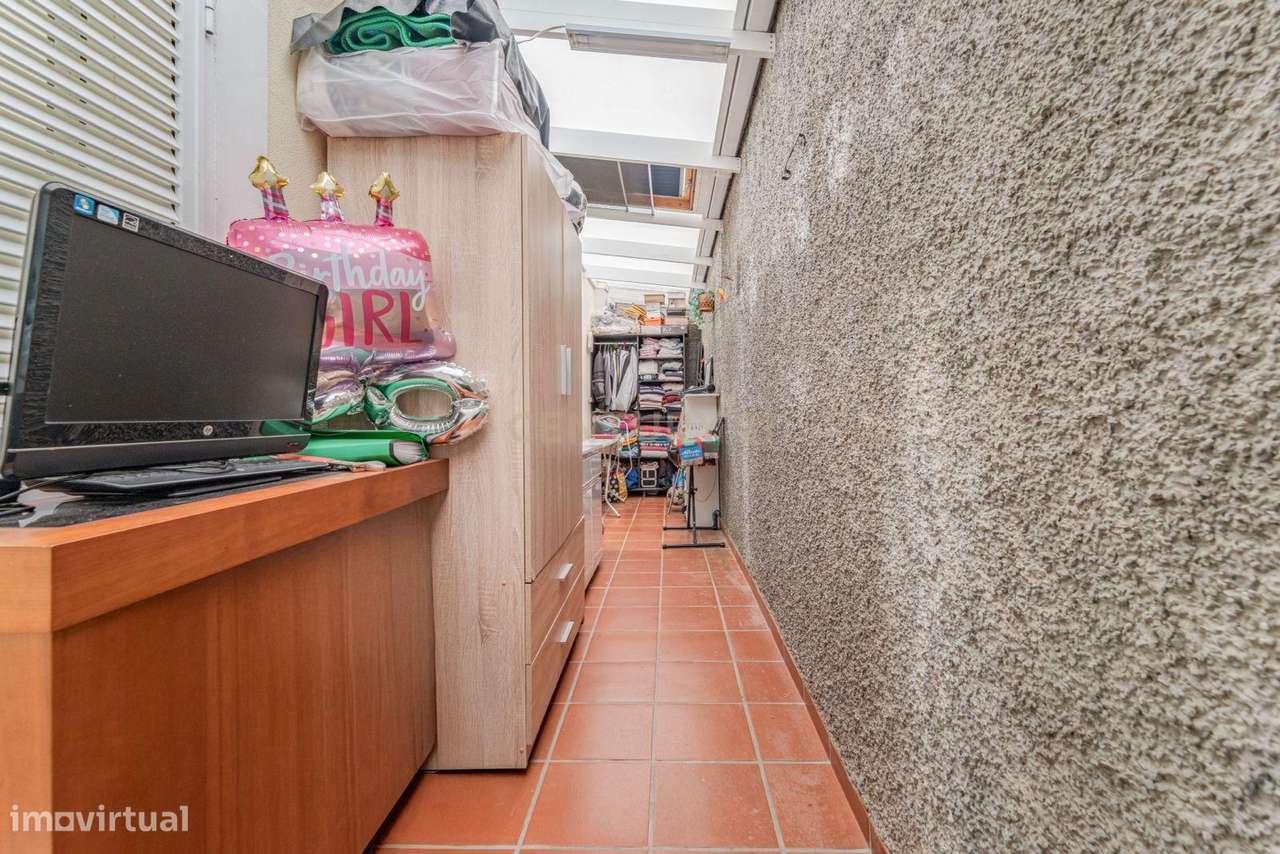 Apartamento T2 com vista mar-Atalaia, Caniço-25