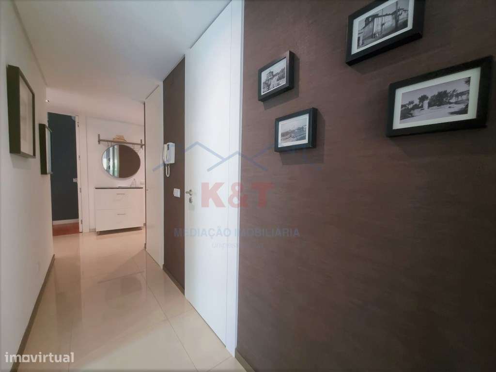 T2 de Luxo na Praia da Rocha com Jacuzzi e garagem-9