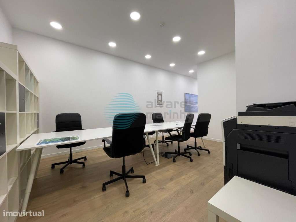 Loja bem situada Av. da República, Lisboa - Grande imagem: 4/15