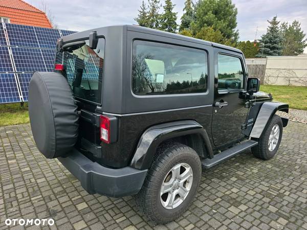 Jeep Wrangler - 3