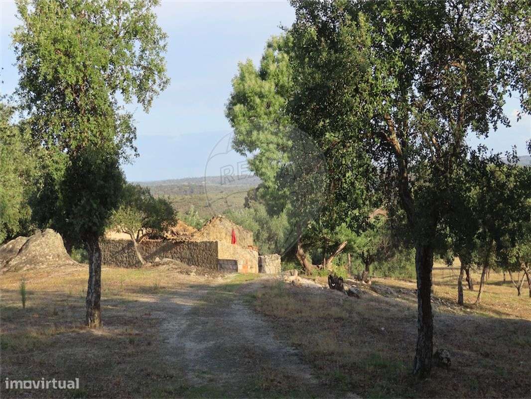 Quinta  para venda - Grande imagem: 2/30