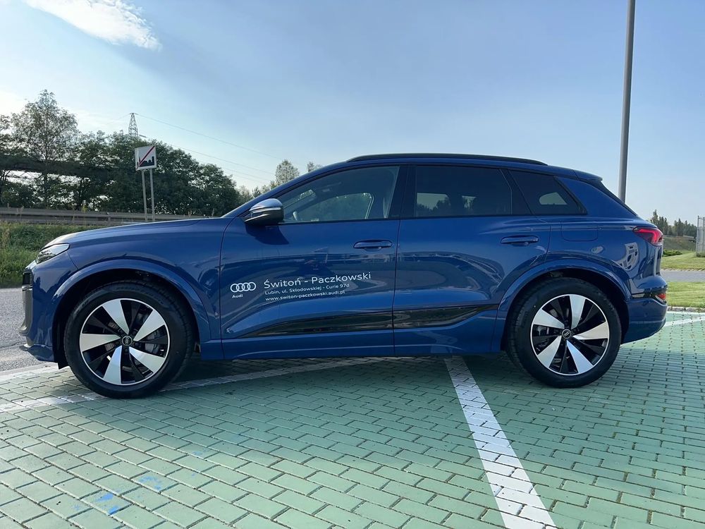 Etron Quattro 387KM Demo Lubin