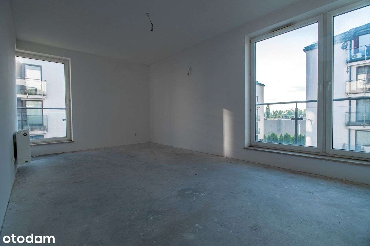 Parzniew, ul. Działkowa 131-8