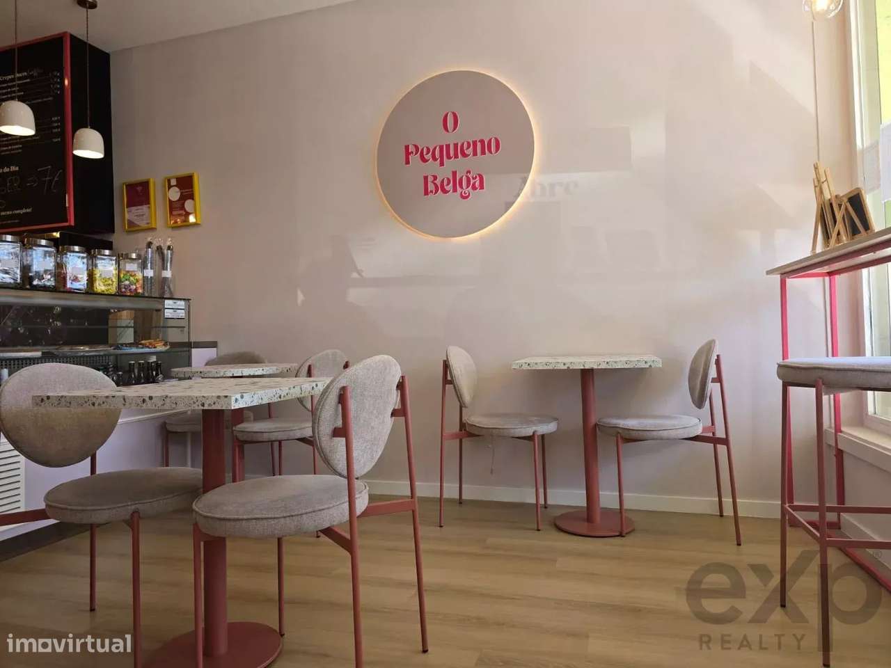 Trespasse — Loja Totalmente Renovada e equipada no Centro da Lourinhã - Grande imagem: 4/17