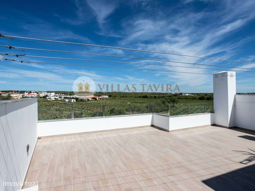 Moradia T3- Terraços- Garagem- Cave-51