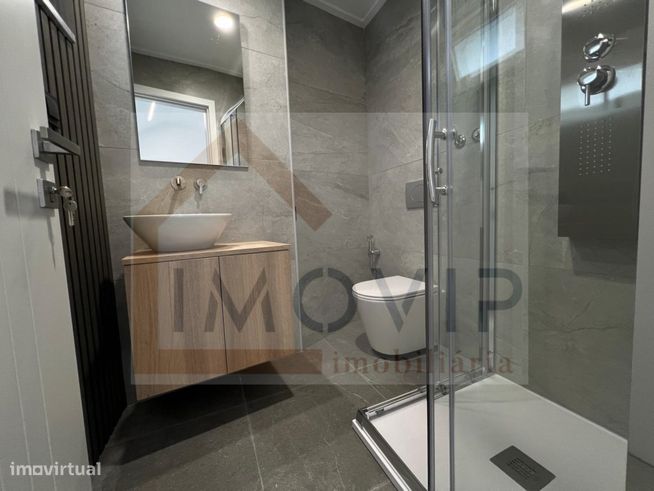 Moradia unifamiliar T3 com terraço e logradouro-6