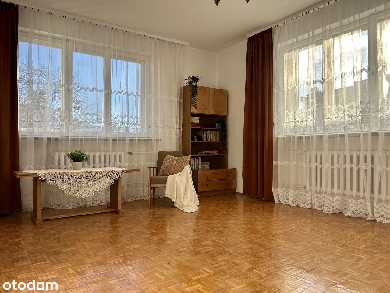 Unikatowy dom wolnostojący z dużym potencjałem - w zacisznej uliczce!-13