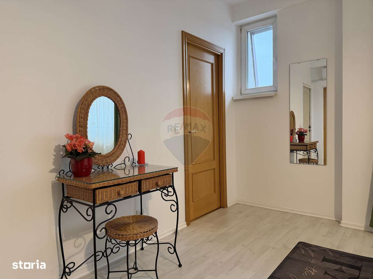 Apartament de 3 camere cu terasă generoasă în Complexul New Residence-4