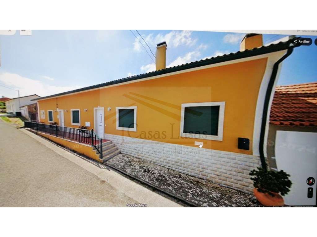 Moradia T4 com GARAGEM, PÁTEO c/ CHURRASQUEIRA + TERRENO EXTRA (40m...-22