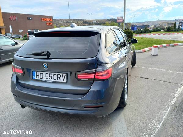 BMW Seria 3 320d Touring Blue Performance - 21