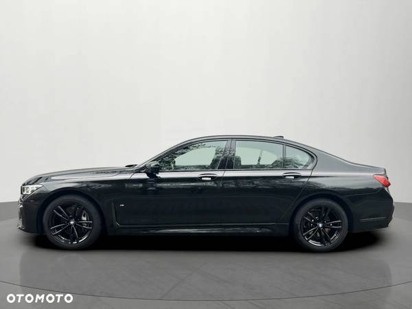 BMW Seria 7 730d xDrive mHEV sport - 2