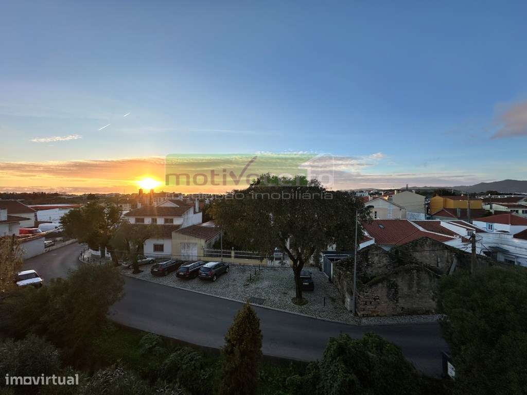 T2 em Trajouce, São Domingos Rana. Totalmente Remodelado com parque...-23