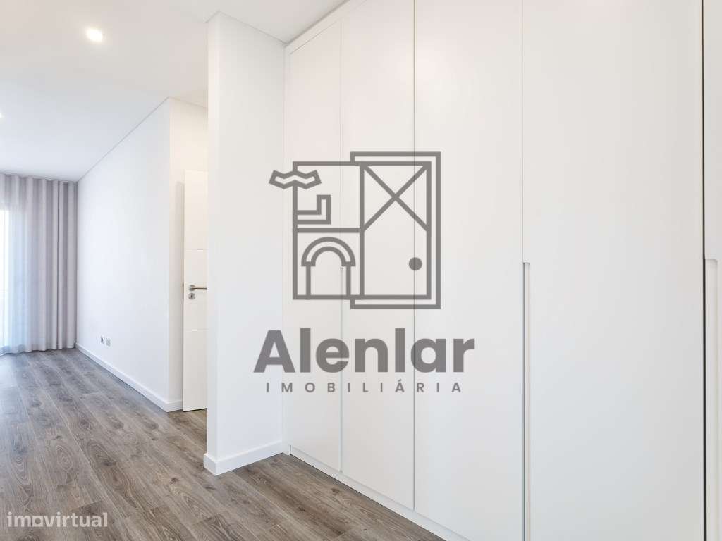 Moradia Contemporânea em Alenquer-53