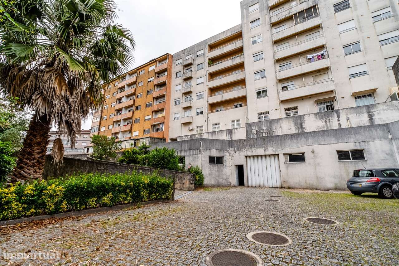 Apartamento T2 Venda em Rio Tinto,Gondomar-19
