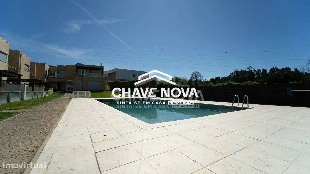 Moradia T4 Cond. Fechado c/piscina em Perosinho, Vila Nova de Gaia-28