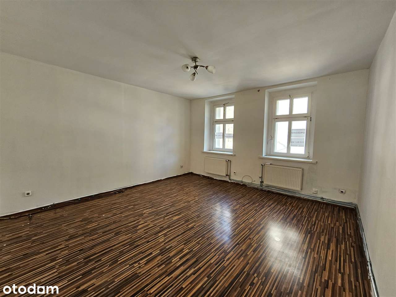 Ruda Śląska > Nowy Bytom >DAMROTA-0